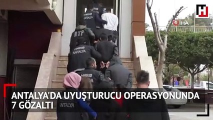 ‘Abi kurban olayım kadınları çekmeyin’