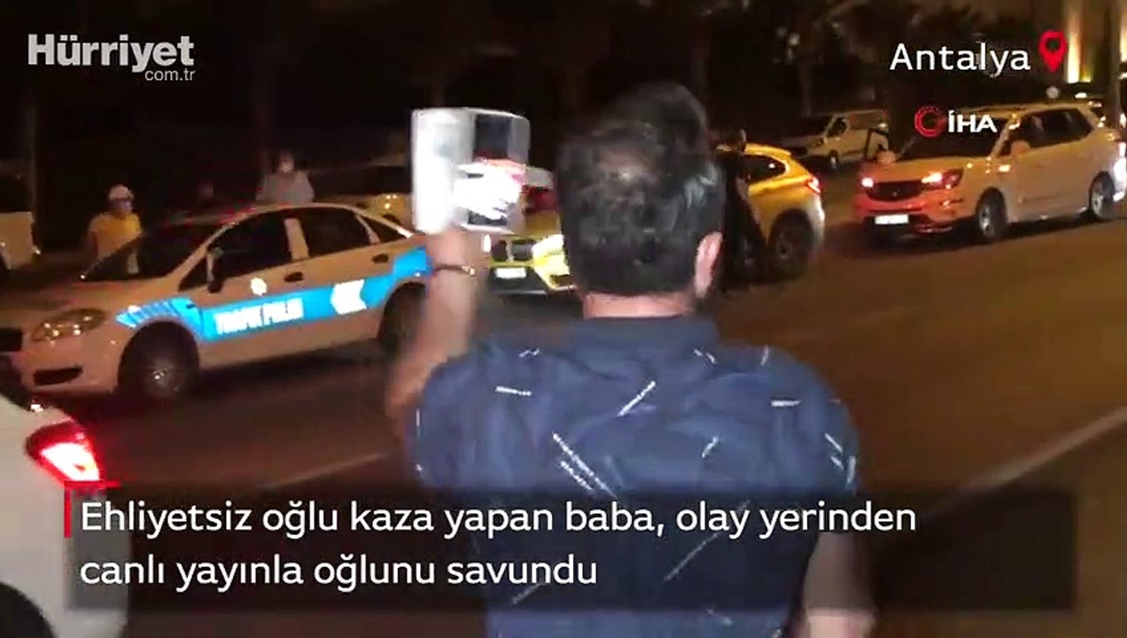 Oğlu kaza yapan baba olay yerinden canlı yayın yaptı