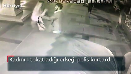 Download Video: Defalarca tokatladı, masa ve sandalyeleri devirdi, ortalık karıştı