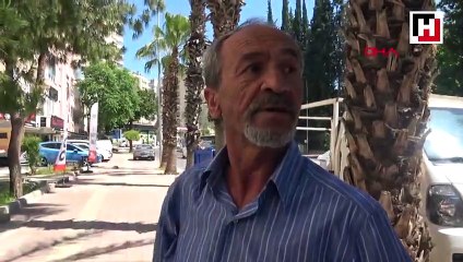 Babasıyla kavga etti, eşyaları 7'nci kattan yola attı