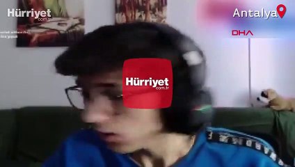 5.2 büyüklüğündeki depreme oyun oynarken yakalandı