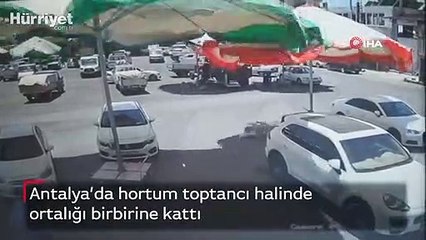 Antalya’da hortum toptancı halinde ortalığı birbirine kattı