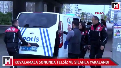 Kovalamacada durduruldu, otomobilinde polis telsizi ve tabanca bulundu