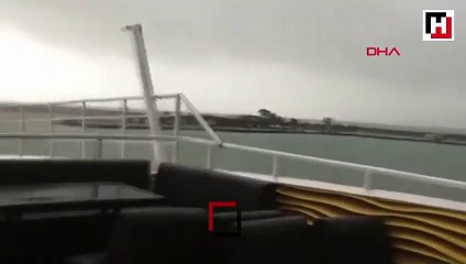 Antalya'da denizde çıkan dev hortum görüntülendi