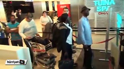 Atatürk Havalimanı'nda karla mücadale