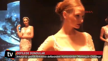 Defilede Mannequin Challenge çılgınlığı