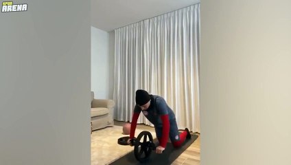 Emre Mor çalışmalarına evinde devam ediyor