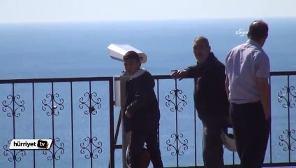 Antalya'da balık tutkunları falezlerde ölümle dalga geçti