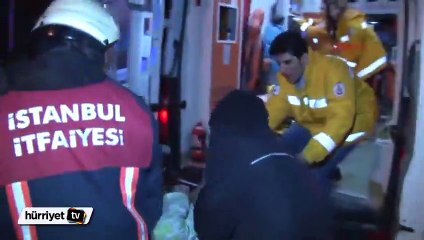 Kadıköy'de yangın çıkan apartman tahliye edildi