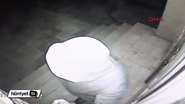 Biber gazlı gasp şüphelileri güvenlik kamerasından yakalandı