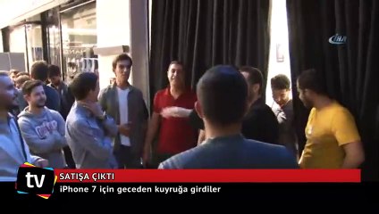 iPhone 7 için geceden kuyruğa girdiler!