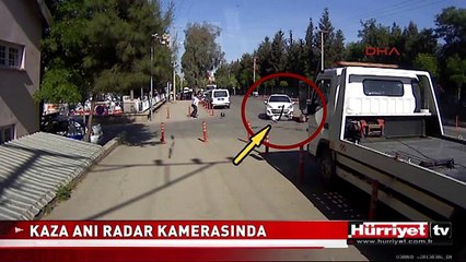EMNİYET İBRET OLSUN DİYE DAĞITTI! ARKADAN GELEN BEYAZ ARABAYA DİKKAT