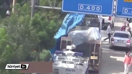 Yüksekova'da bombalı saldırı yapılan askeri araç