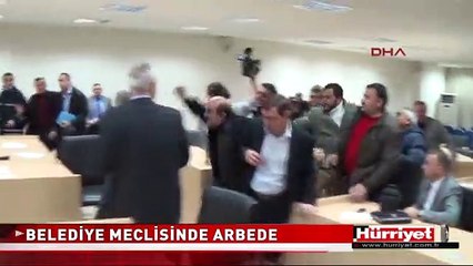 ÇORLU BELEDİYE MECLİSİNDE ARBEDE