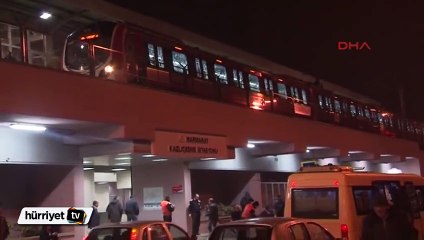 Marmaray'da arıza nedeniyle seferler 15 dakika durdu