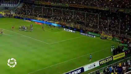 Quintero'dan akıl almaz gollerine devam ediyor!