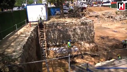 İstanbul’un göbeğinde bir balta, bir iskelet!