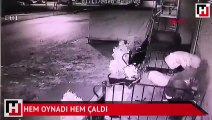 Hem oynadı hem çaldı