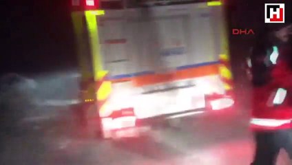 Kars'a gelen öğrenci ve öğretmenler tipide mahsur kaldı