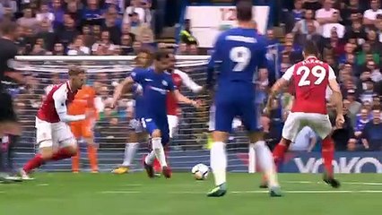 Arsenal son şampiyondan puanı kaptı! (ÖZET)
