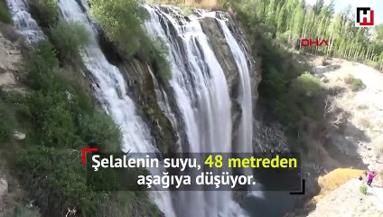 Tortum Şelalesi’ne ziyaretçi akını