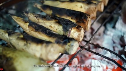 08 Dancing and BBQ party with Thai ethnic minority in Moc Chau, Vietnam