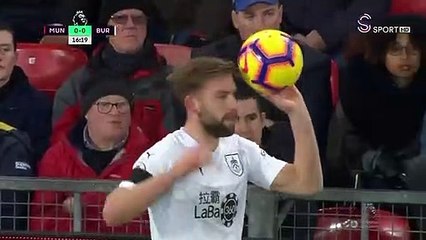 Manchester United 2-2 Burnley (MAÇ ÖZET)