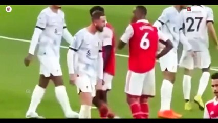 Respect ke Sesama Pemain Brazil_ Lihatlah kekecewaan Firmino Melihat Kaptennya R4s1s ke Gabriel