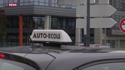 Des auto-écoles obligées de supprimer des cours