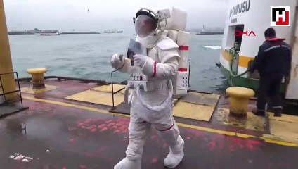 O astronot İstanbul sokaklarına çıktı