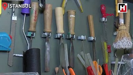 Atık kağıttan dev heykellere