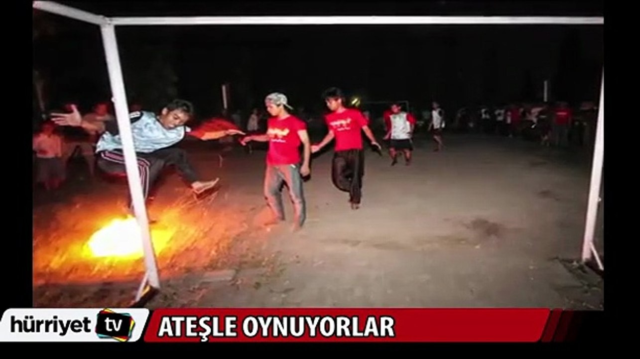 Ateşle oynuyorlar!