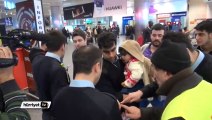 Atatürk Havalimanı’nda bırakılan küçük kıza polis şefkati