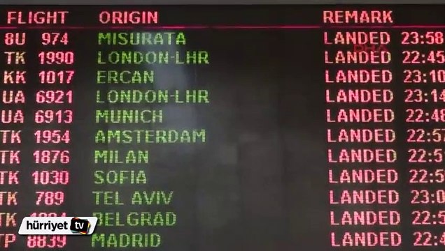 Atatürk Havalimanı'nda pasaport kontrolü skandalı