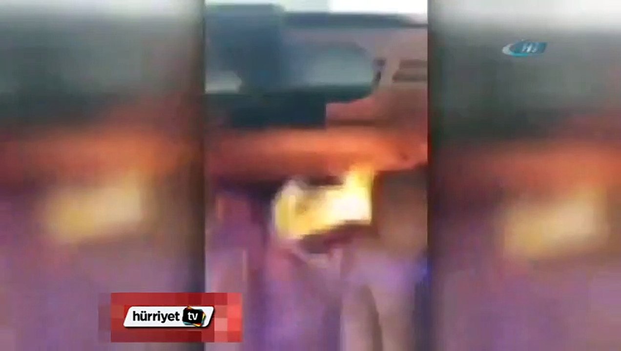 Gaz alırken çakmağı çaktı: 2 kişi alevler içinde kaldı!