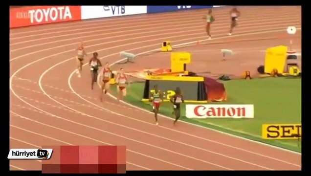 Molly Huddle erken sevinince bronz madalyadan oldu