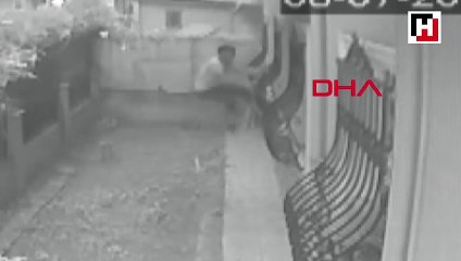 Avcılar'da sevgili gibi dolaşıp hırsızlık yapan şüpheliler kamerada