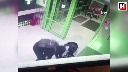 Rusya'da hırsızlar ATM'yi bombayla havaya uçurdu