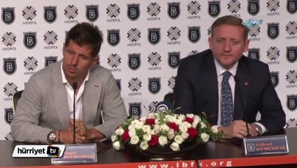 Emre Belözoğlu imzayı attı