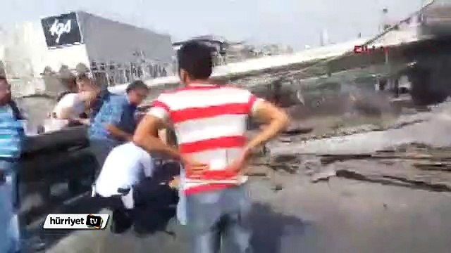 Avcılar'daki olay yerinden görüntüler