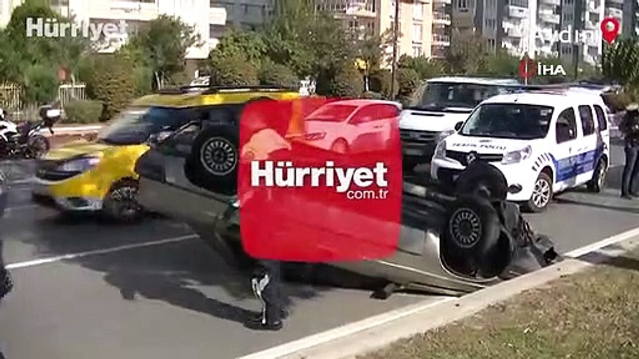 Önce refüje çarptı, sonra takla attı