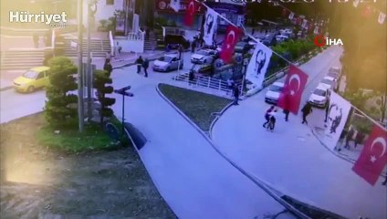 Kuşadası’nda taşlı sopalı meydan kavgası