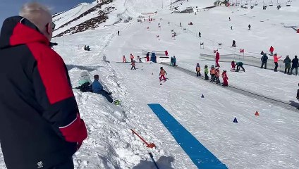 Funny Little Girl Ski Tumbles - Buzz Buddy