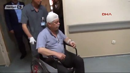 Uyanmayan oğlunu öldü sanınca doktoru sopayla dövdü