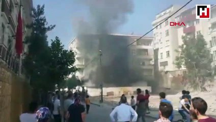 Bağcılar'da iş yeri yangını mahalleyi sokağa döktü