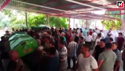 Misafirliğe gittikleri evde öldüren çift son yolculuklarına birlikte uğurlandı