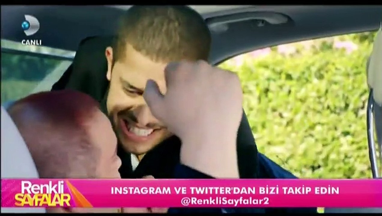 Aydemir Akbaş'ın takma dişleri fırladı