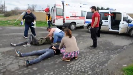 Otomobille takla attı, babası 'Arabayı boşver oğlum' diyerek teselli etti