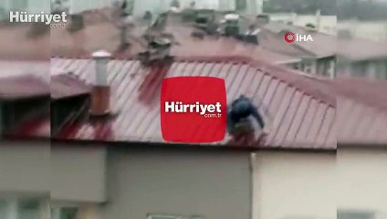 Yürekler ağza geldi! Çatıda akılalmaz görüntü...