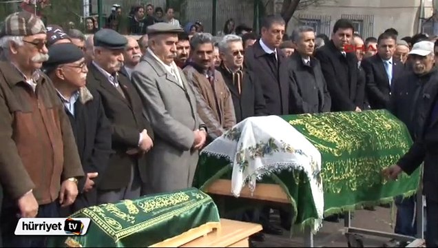 Sobadan sızan gazdan zehirlenen anne ve bebeği toprağa verildi